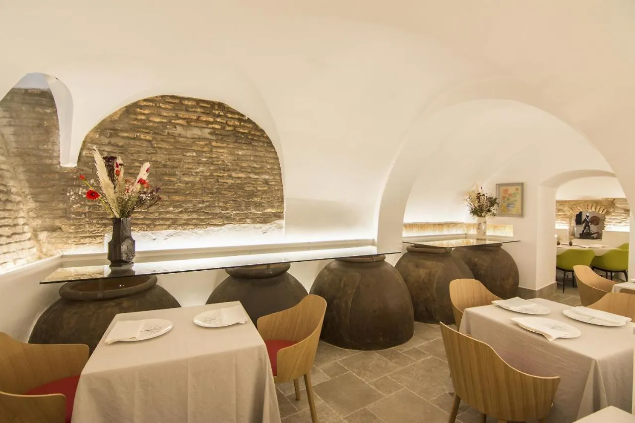 Hotel Oleum - Parking Gratuito Reserva Previa Andujar