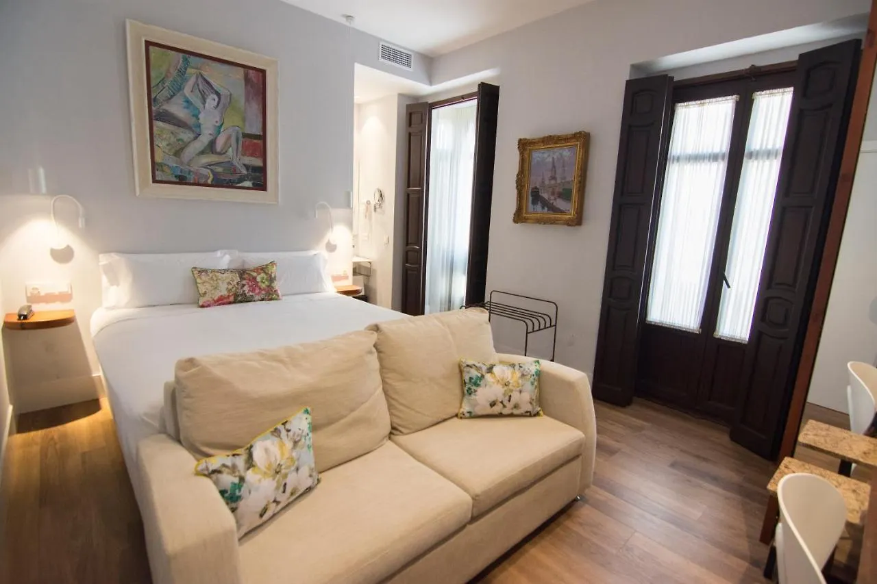 Hotel Oleum - Parking Gratuito Reserva Previa Andujar